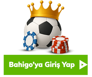 Taçlı futbol topu ve bahis çipleri ile giriş bannerı
